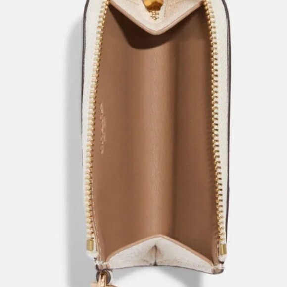 Coach L Zip Credit Cards Case ID Wallet Love Hearts Chalk Cream Pink CA794 Gold - Picture 4 of 14